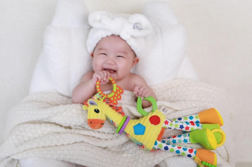 安达1岁宝宝流鼻涕打喷嚏